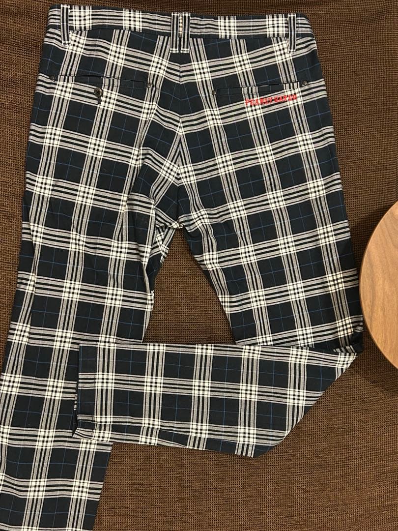 PEARLY GATES ゴルフ用パンツ ネイビーとホワイトのチェック柄サイズ6