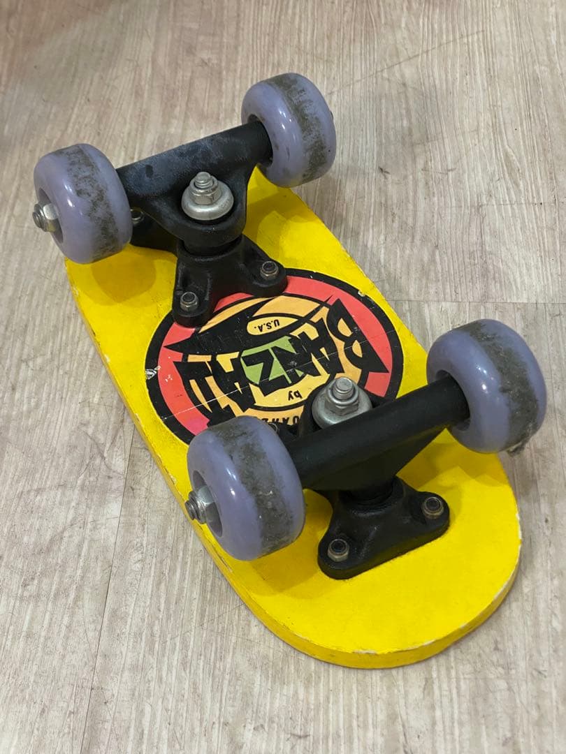 【東京都23区配送無料】横幅30cm ミニスケボー　banzai usa 西海岸