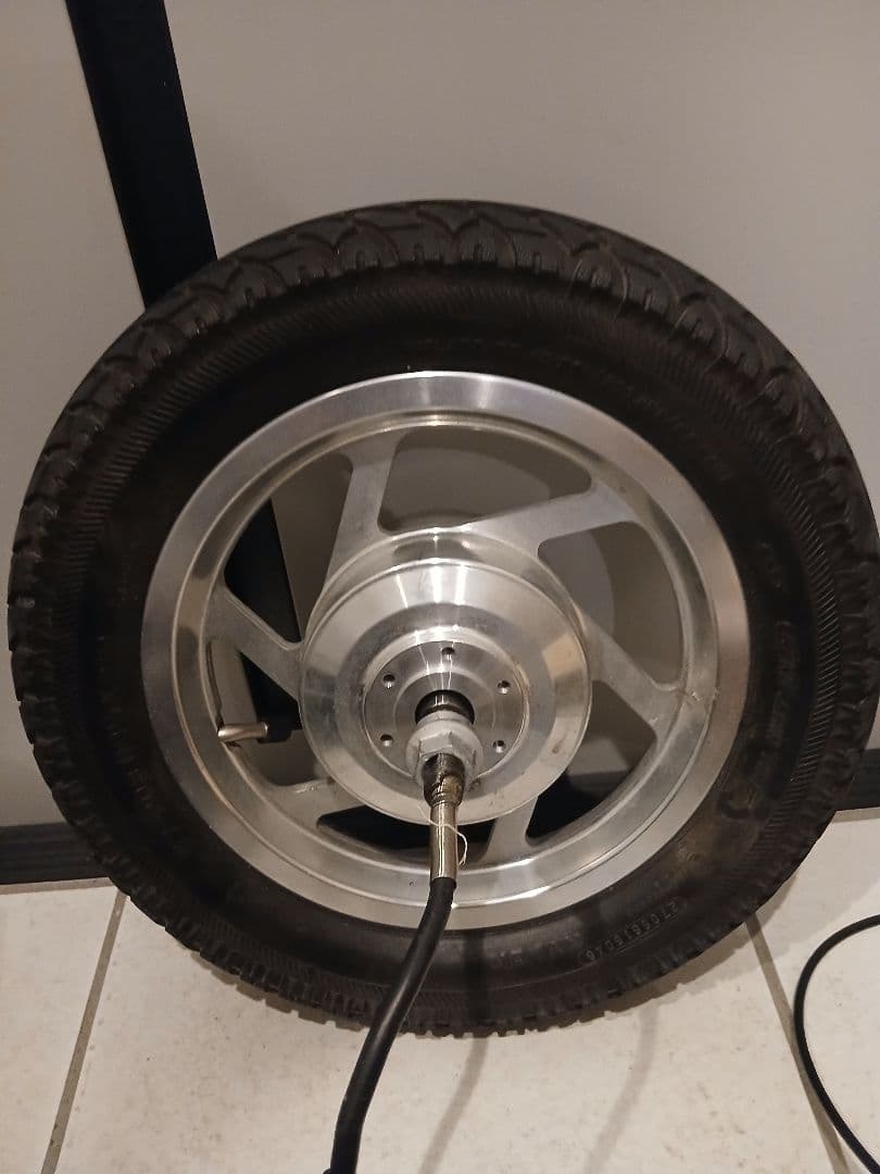 電動自転車の車輪
