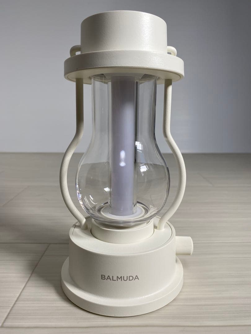 【訳あり】BALMUDA The Lantern ホワイトL02A-WH