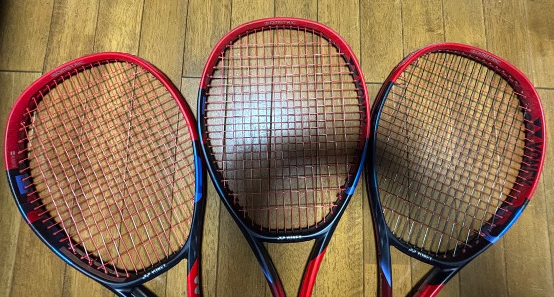 海外限定版！yonex Vcore 100L G3 3本セット　中古