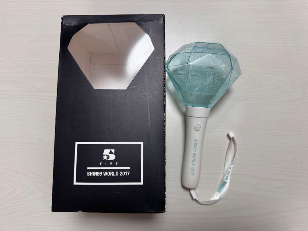 SHINee 公式　ペンライト　まとめ売り　テープ付き