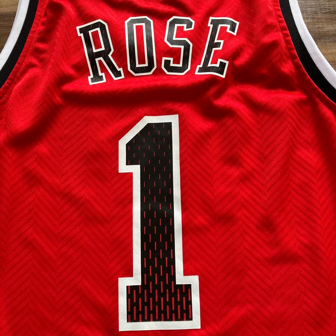 【美品】NBA ブルズ BULLS　adidas デリック・ローズ ユニフォーム