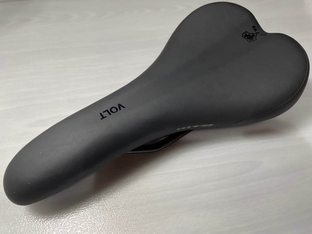 WTB VOLT サドル オールブラック 新品未使用