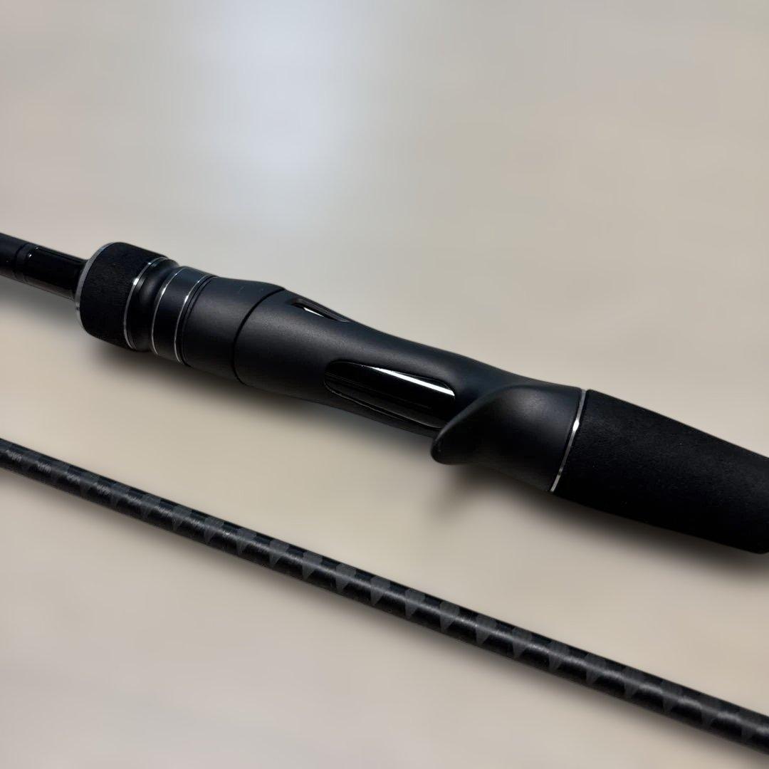 美品 シマノ 23ディアルーナ B86M シーバスロッド ベイトモデル 釣竿