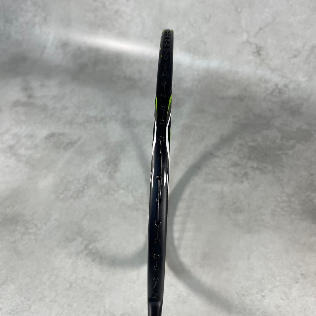 ✨美品✨ MIZUNO バドミントンラケット CALIBER SONIC 2