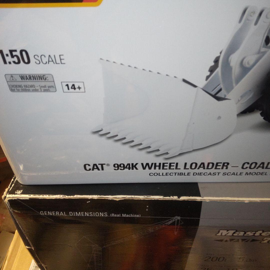 キャタピラー建機　CAT 994K WHEEL LOADER