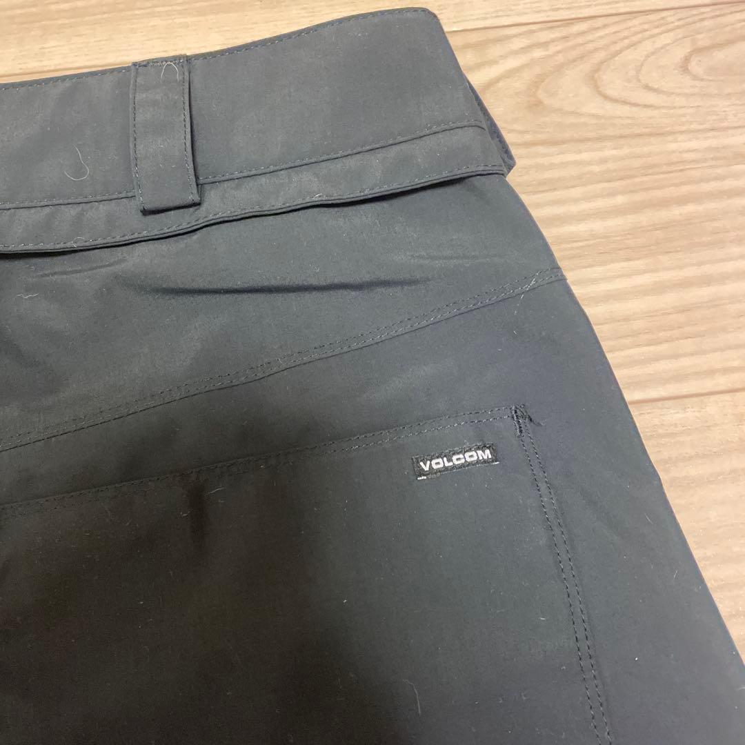 今シーズン最終値下げ！スノーボードパンツ ボルコム　ボードウェア　スキーウェア