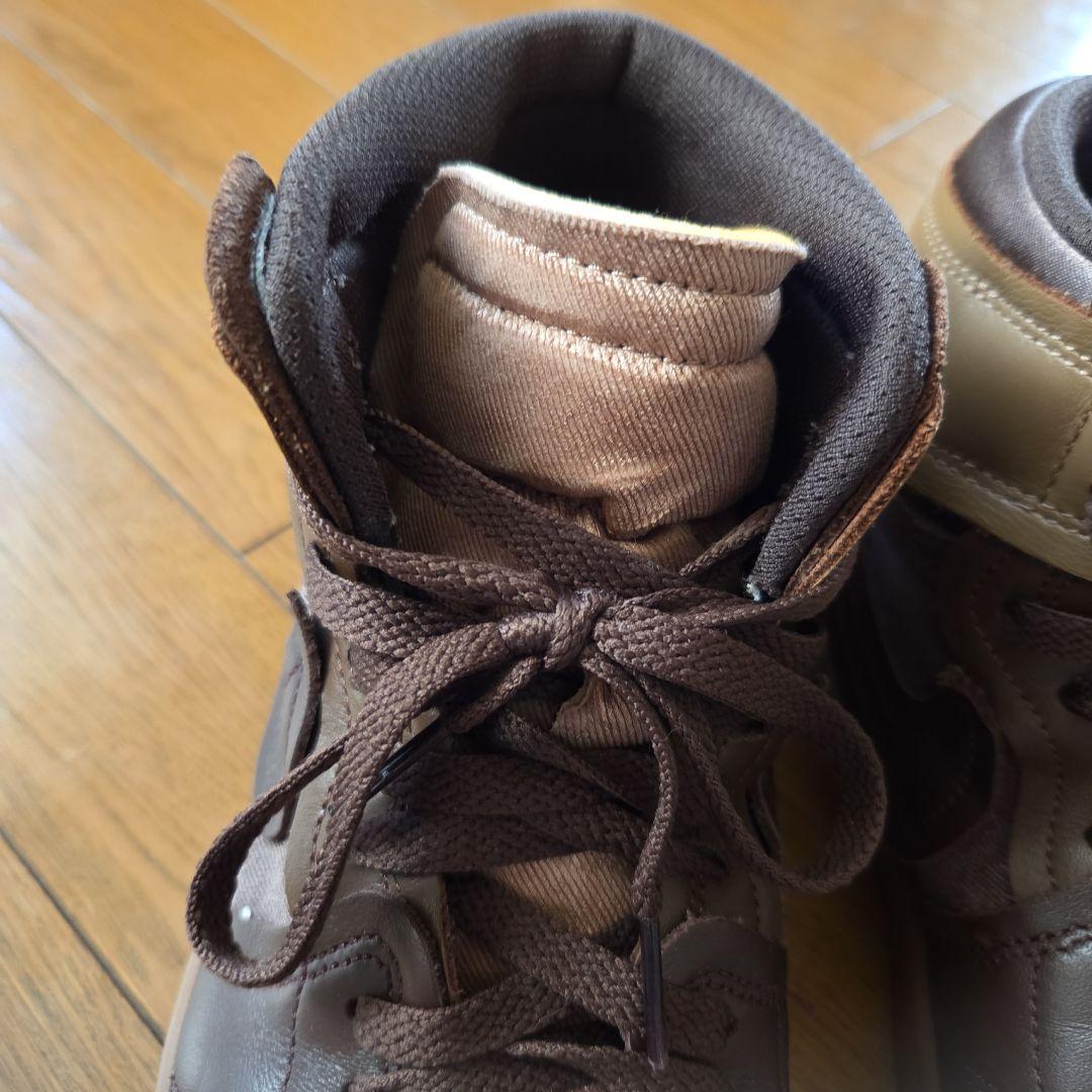 NIKE　ブラウン ハイカット バスケットボールシューズ