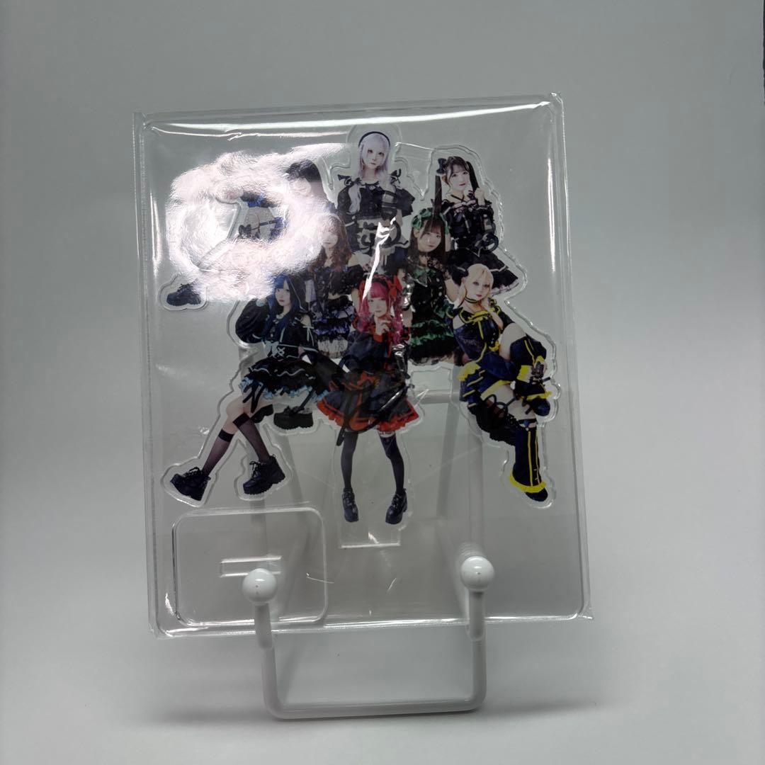 Lily scale サイン入りアクリルスタンド