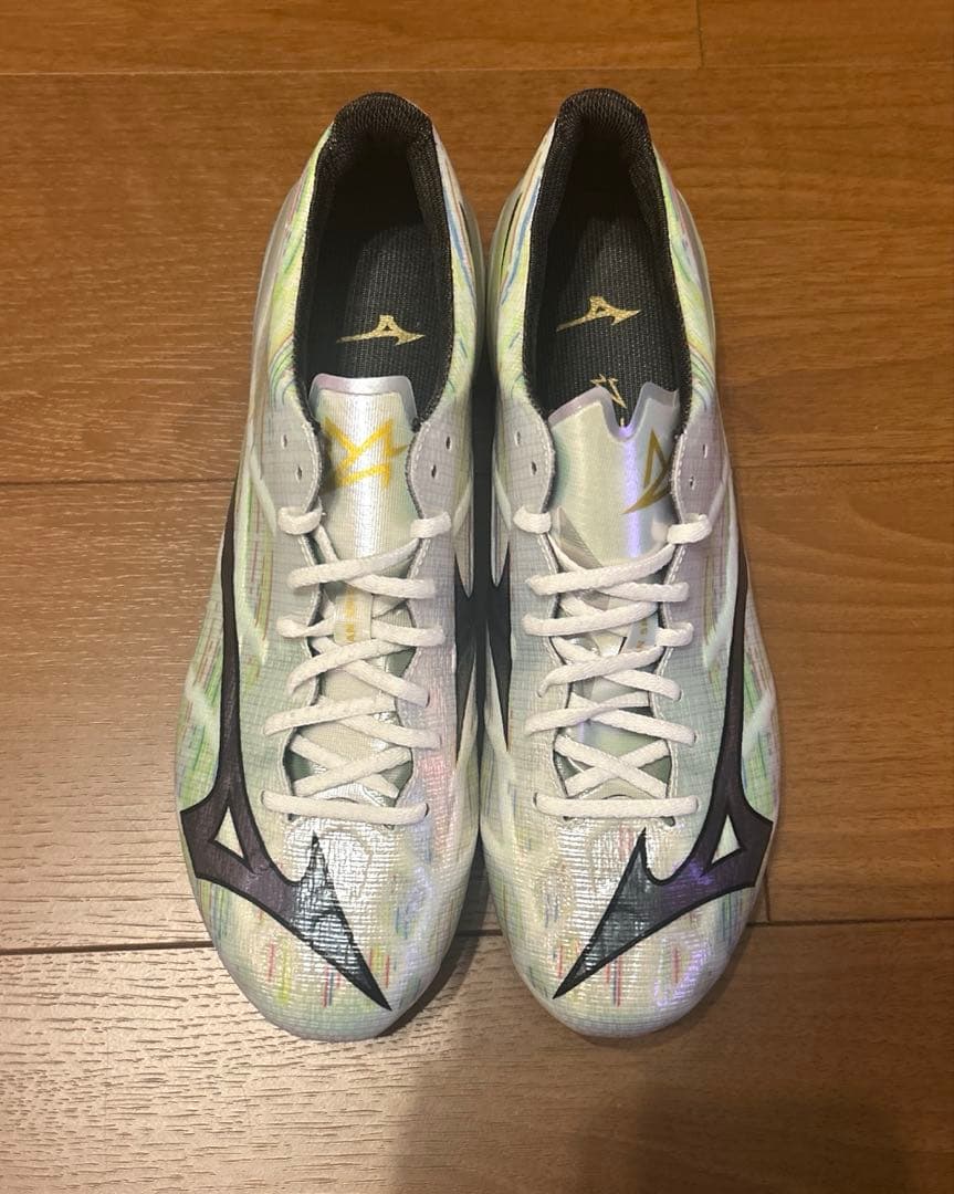【ほぼ新品】MIZUNO α ⅡJAPAN アルファ ジャパン ミズノサッカー白