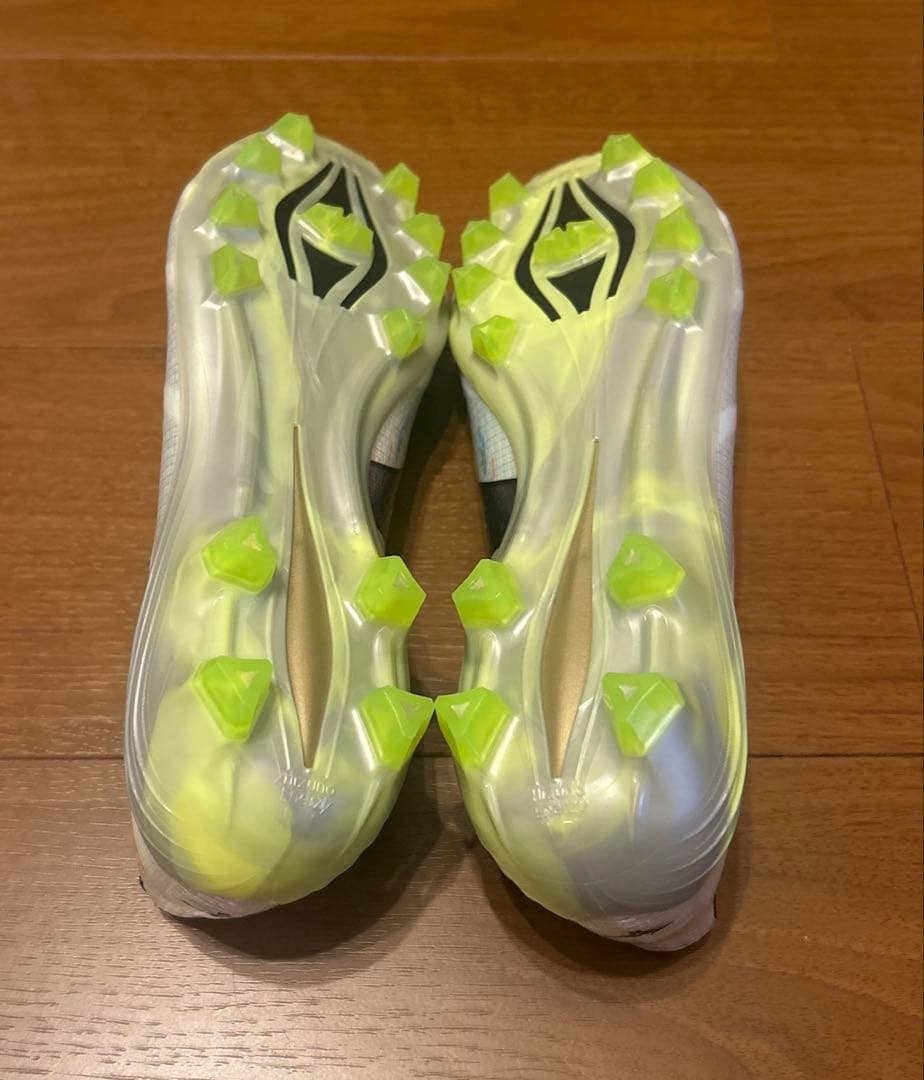 【ほぼ新品】MIZUNO α ⅡJAPAN アルファ ジャパン ミズノサッカー白