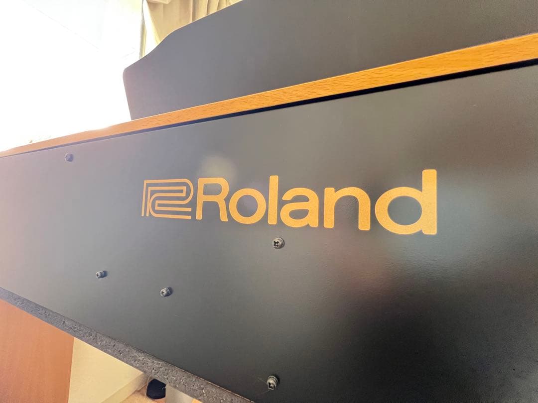 Roland 電子ピアノ 88鍵 【RP501R-NBS】椅子なし