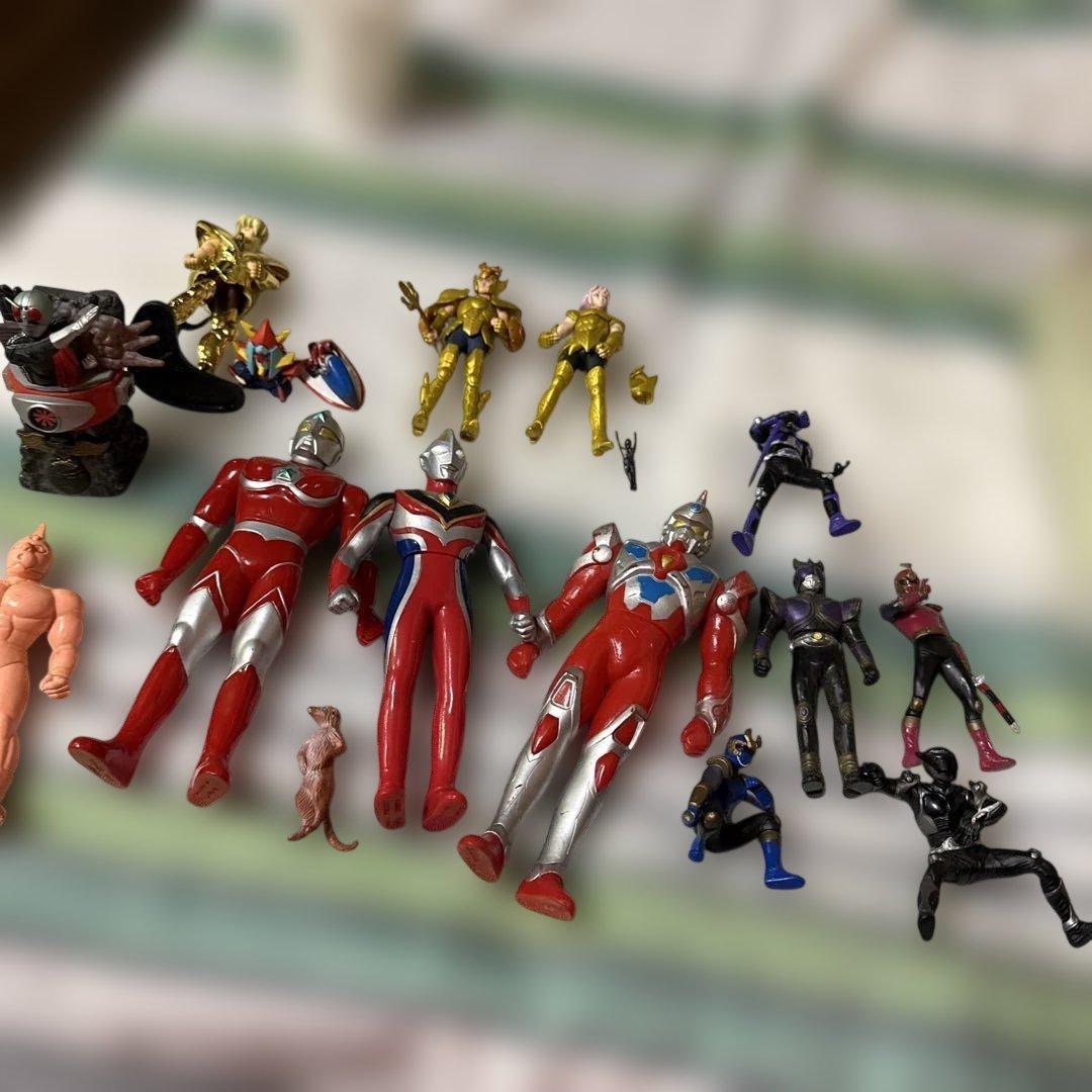 ウルトラマンシリーズ フィギュアセット　17点セート