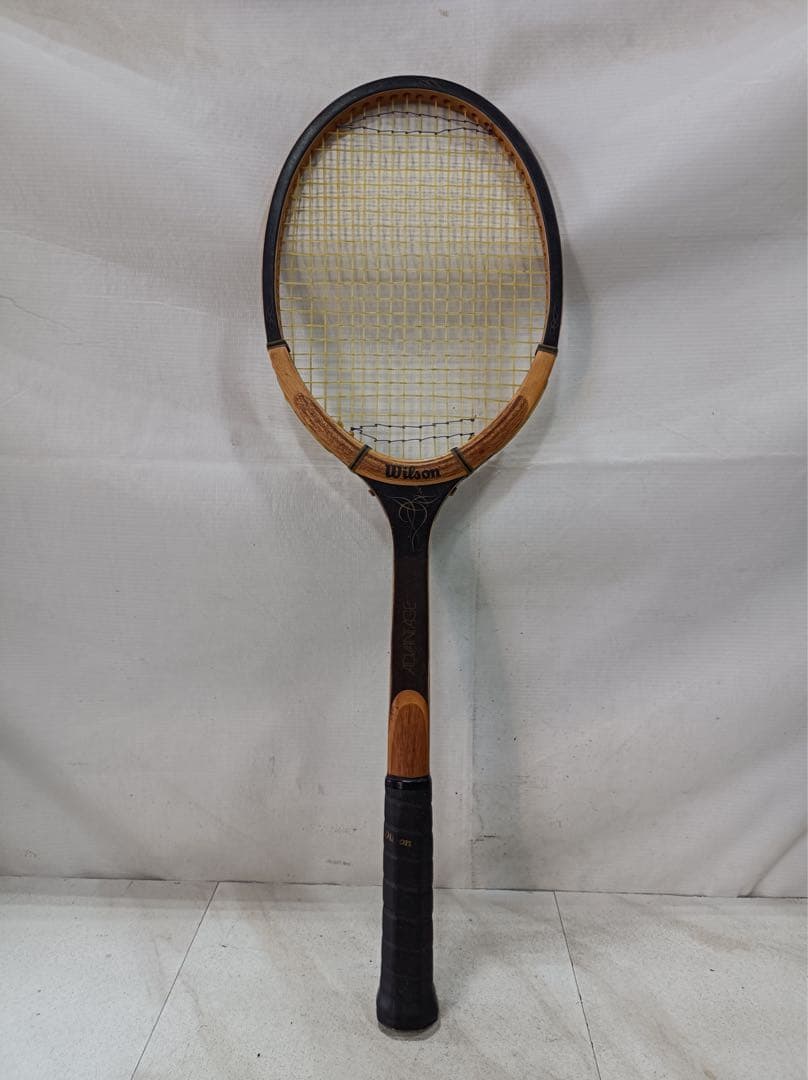 [八6998]Wilson 木製ラケット　ADVANTAGE LM5 レトロ