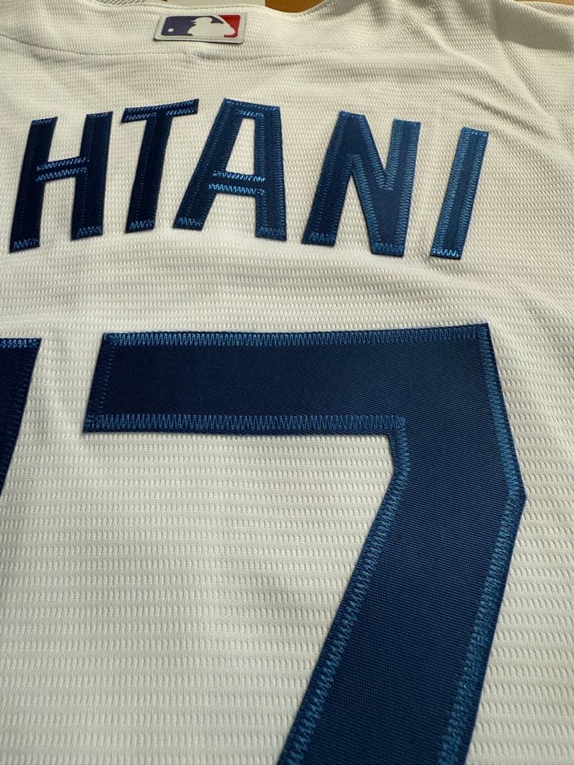 Dodgers Ohtani 17 公式ユニフォーム　★正規品★Ｌ