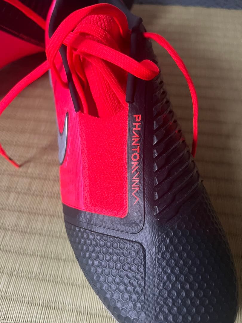 Nike サッカー　ファントム25.0