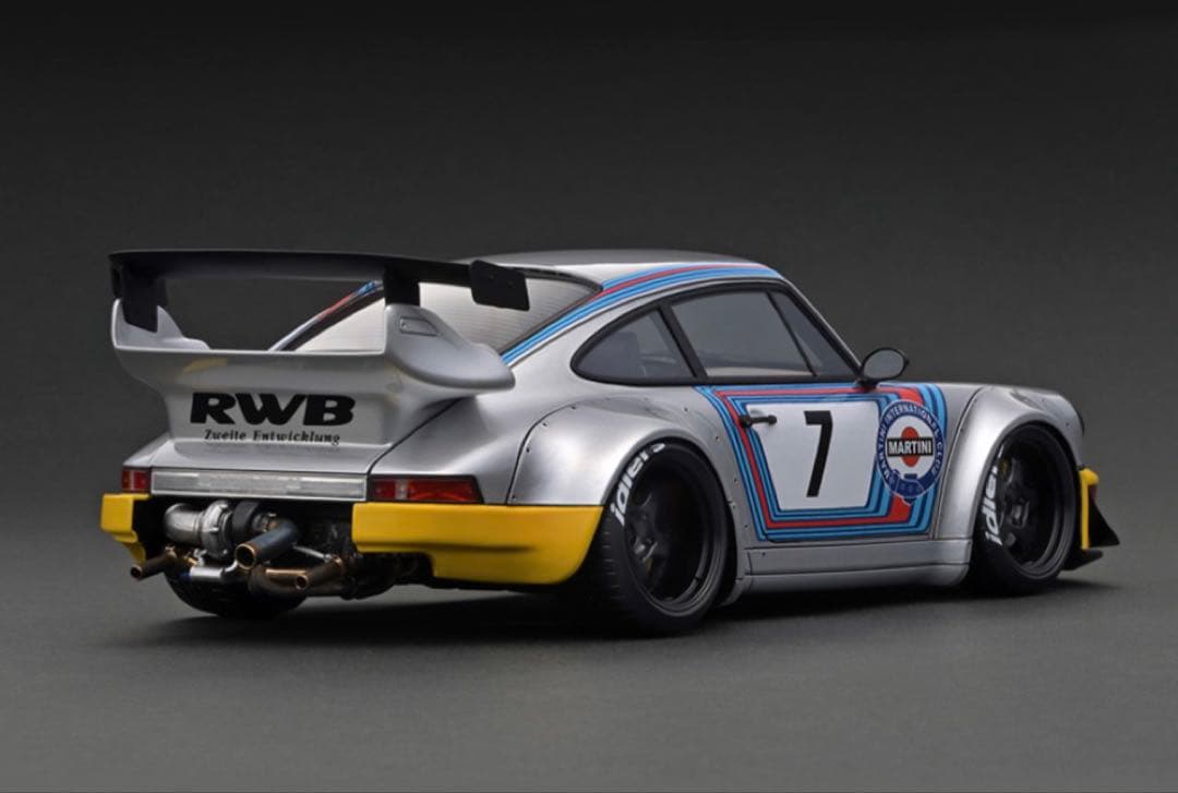 IG3006 RWB 964 Silver/Yellow ※エンジン無し