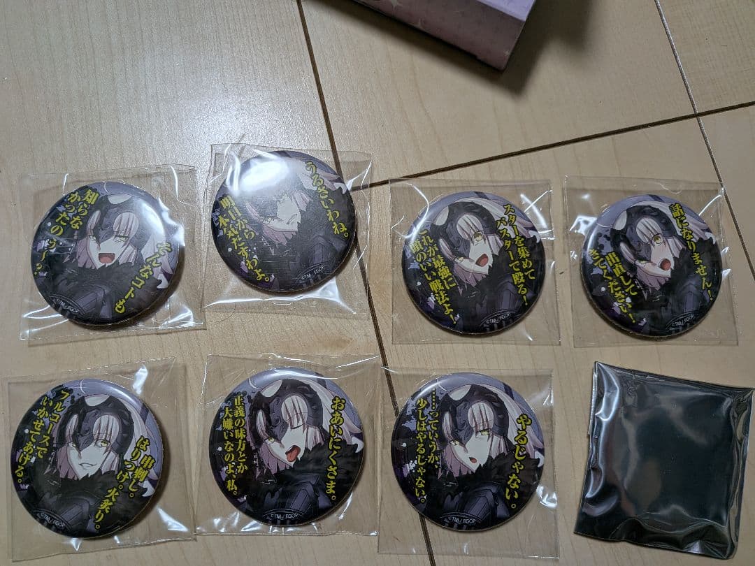 FGO ジャンヌオルタ　百面相缶バッジ