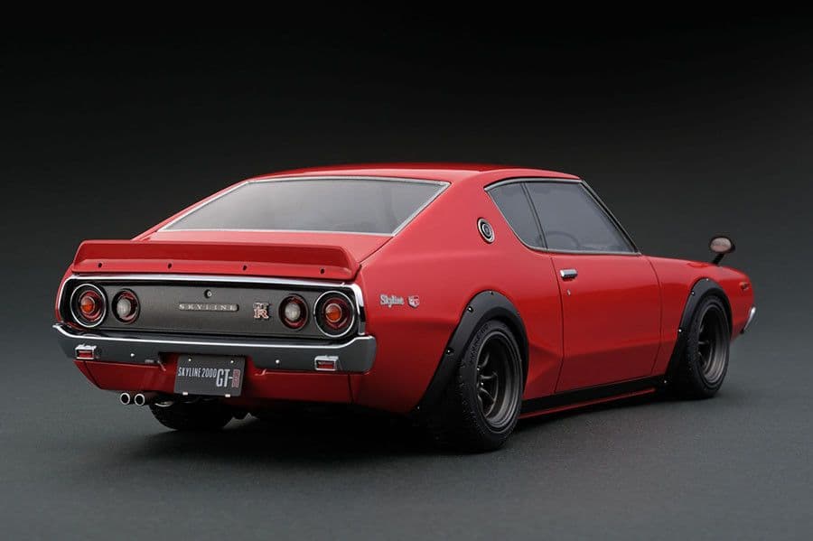 1/18 イグニッションモデル　日産　スカイライン　2000 GT-R