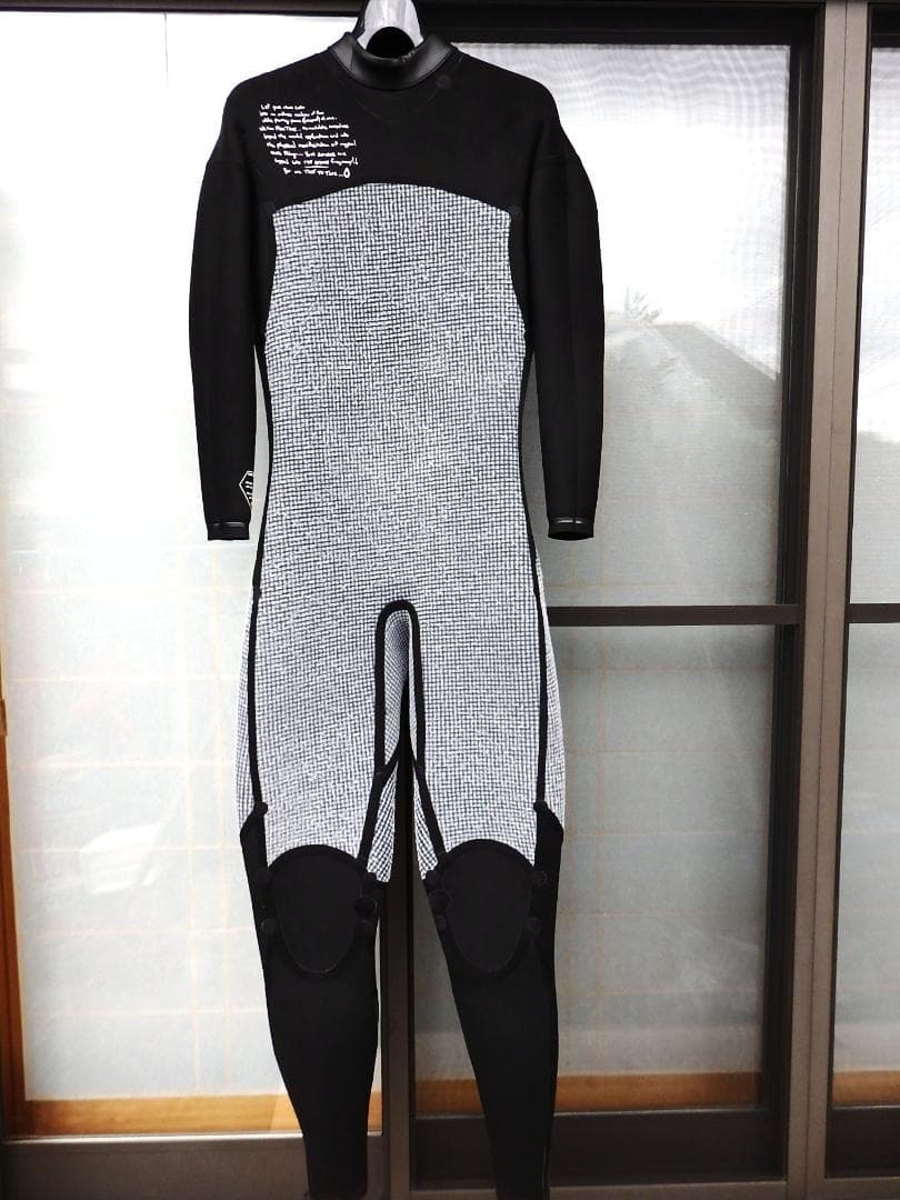 XXL！◆VOLCOM ウェットスーツ&オニールXLBサイズ◆