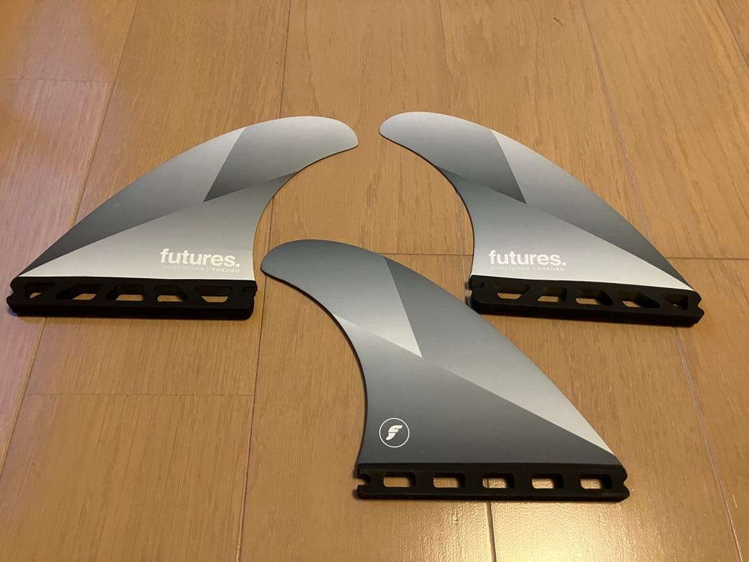 futures tokoro トライフィンMサイズ新品未使用
