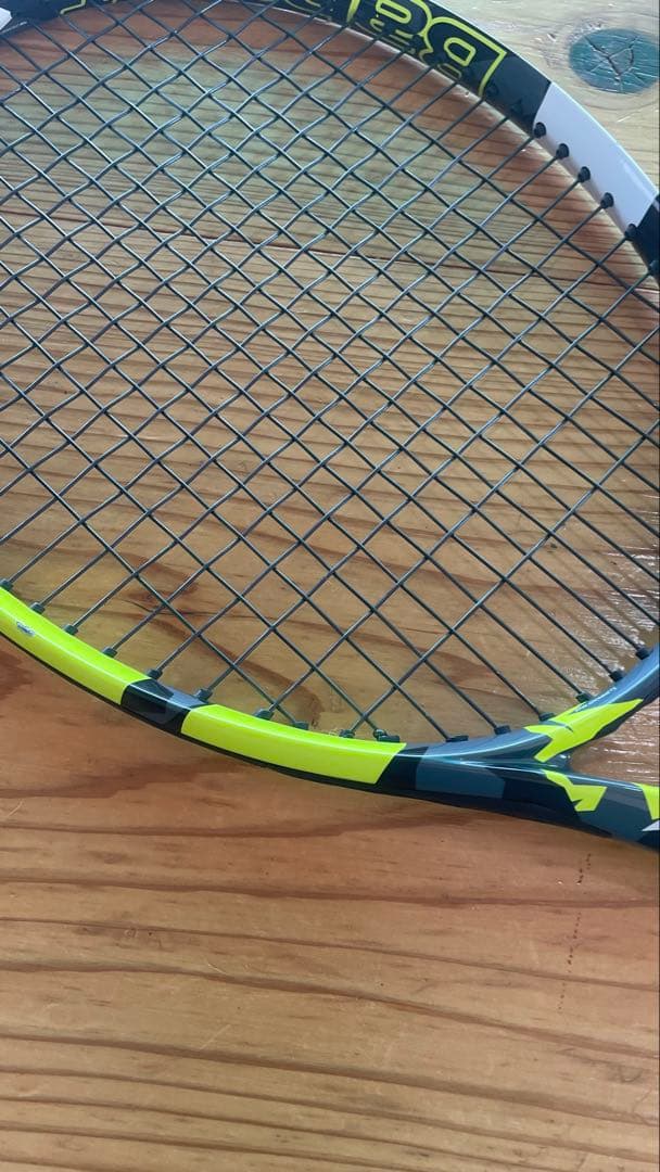 Babolat Pure Aero プラス テニスラケット