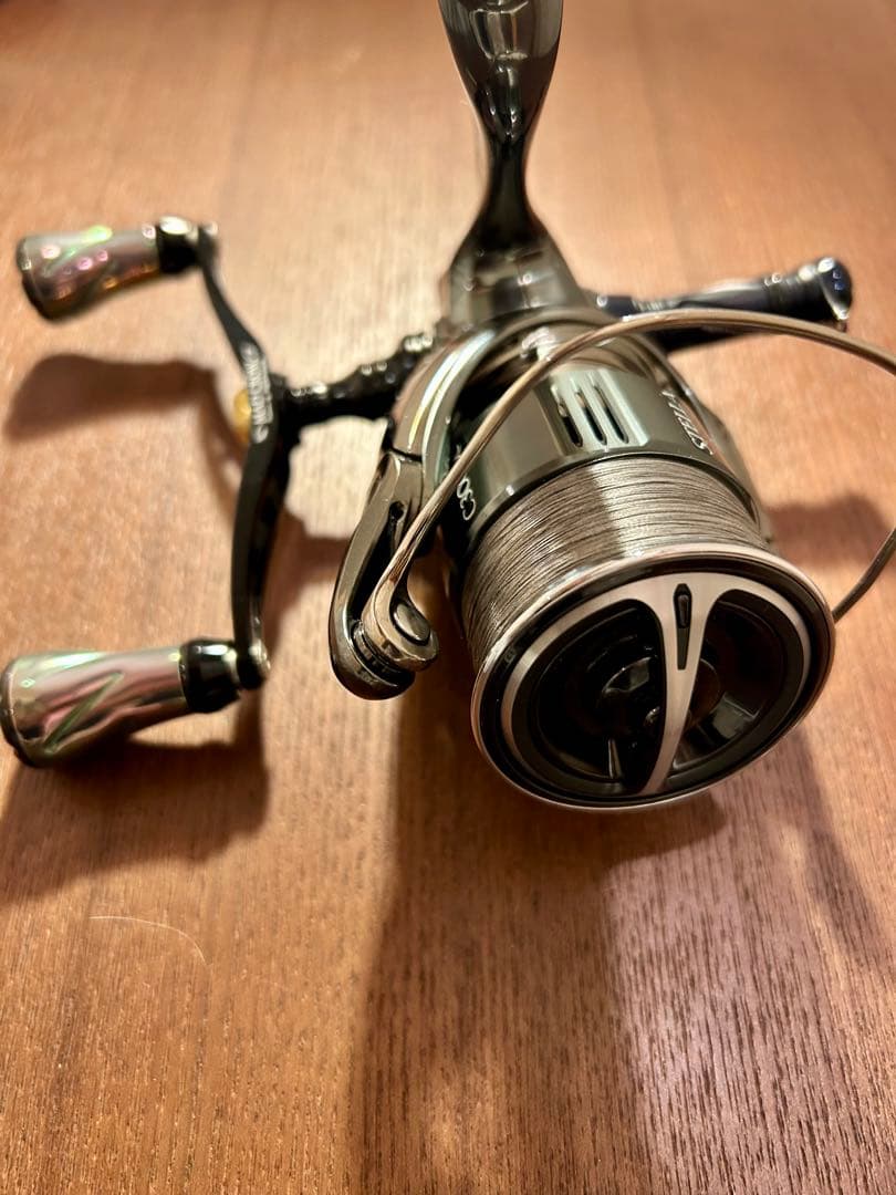 SHIMANO 22STELLA C3000SDHスピニングリール