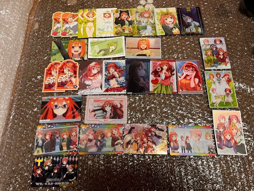 五等分の花嫁 一花二乃三玖四葉五月 カード 缶バッジ アクリルボード 計175点