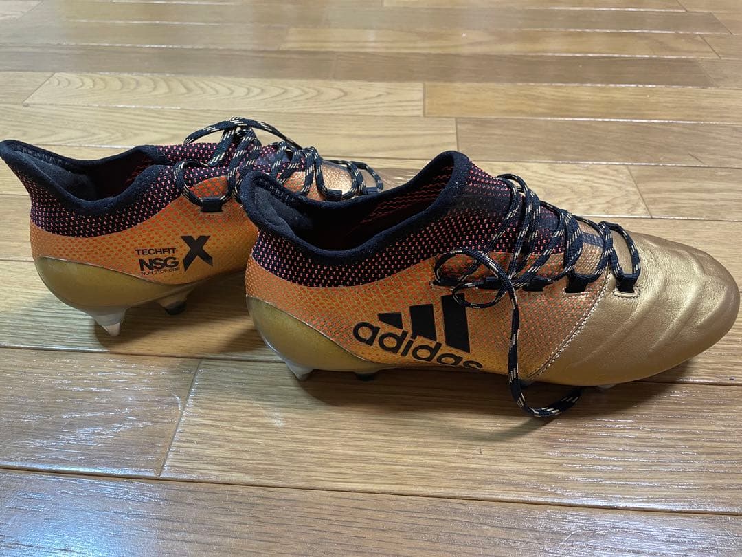 サッカー　スパイク　adidas X17.1 25.5センチ