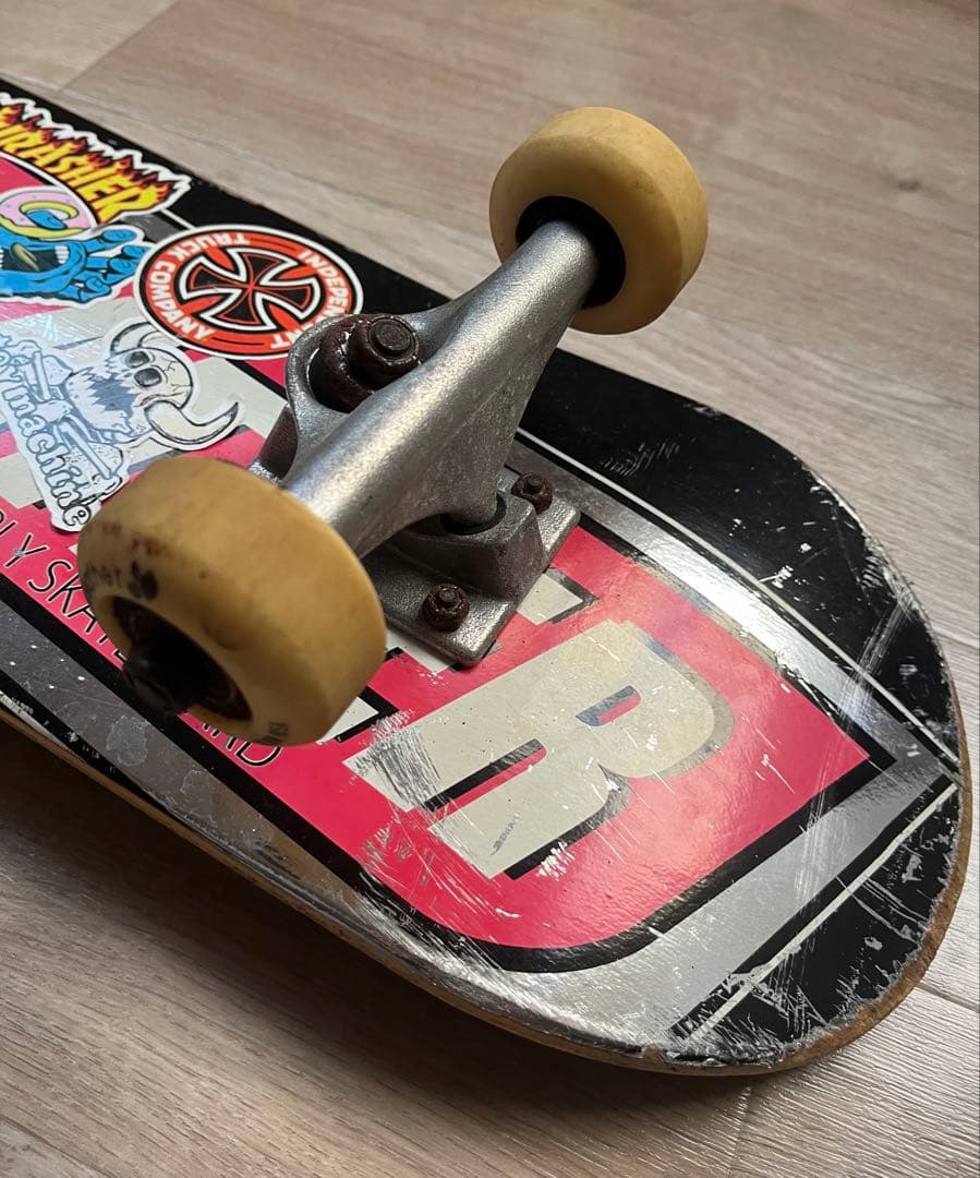 【Three Weather】キッズ用スケートボード コンプリート ヘルメット付