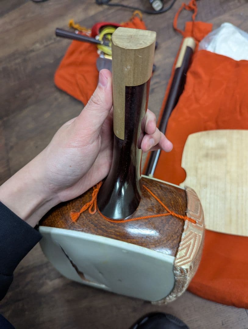 三味線 本体 ジャンク 皮破れあり 和楽器 弦楽器 現状品 部品取り可