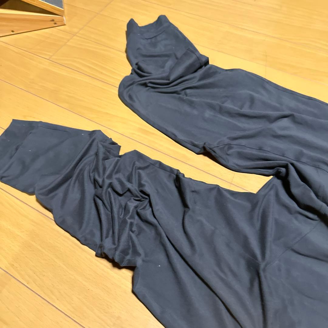 alo ブラック トレーニングパンツ