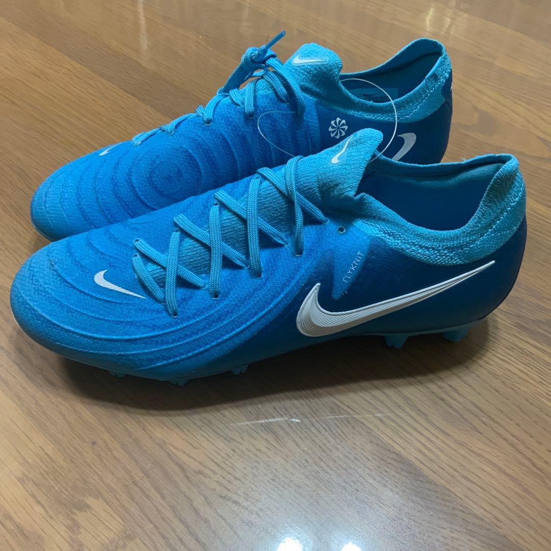 サッカースパイク(NIKE PHANTOM GX2 PRO HG)