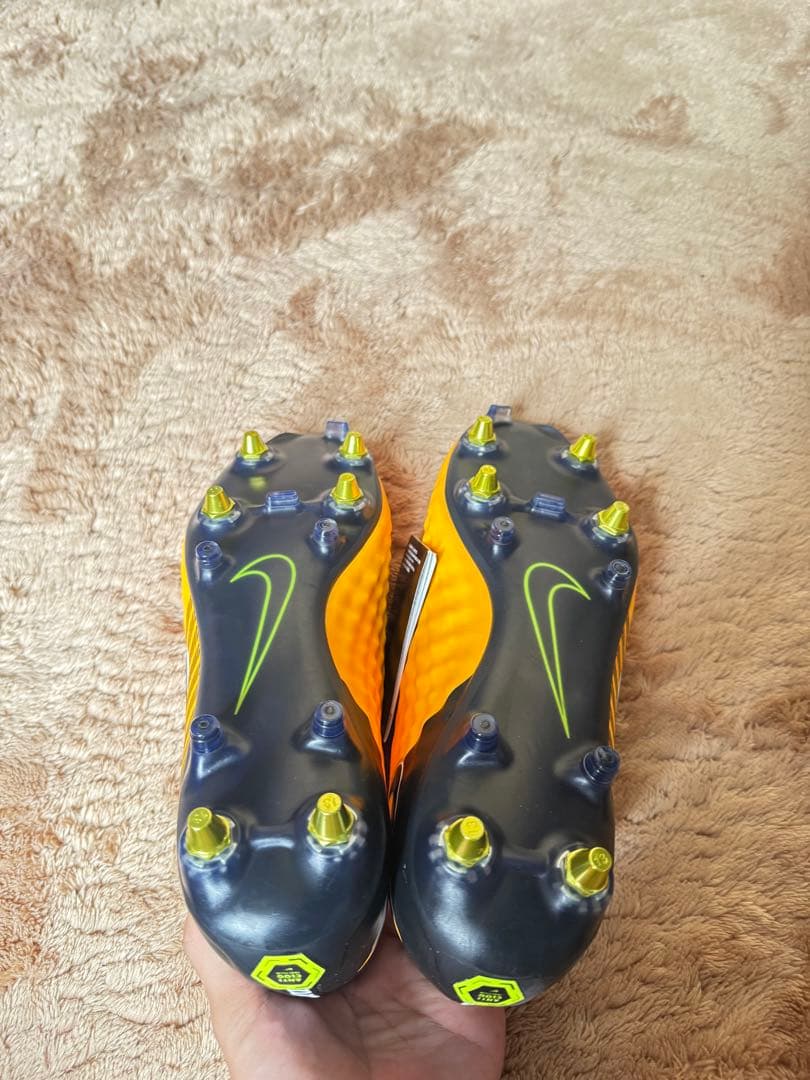 ナイキマジスタACCスパイクSG