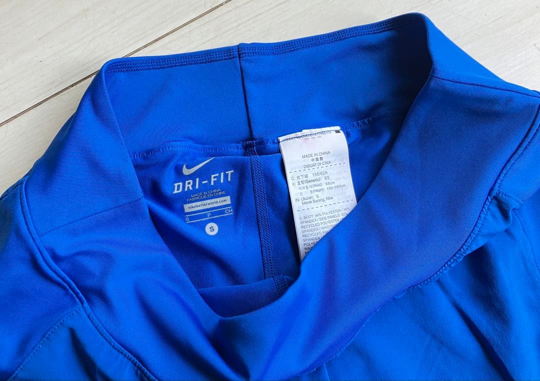 NIKEナイキ＊ロングスリーブシャツとシルエット綺麗なショートパンツセットアップ