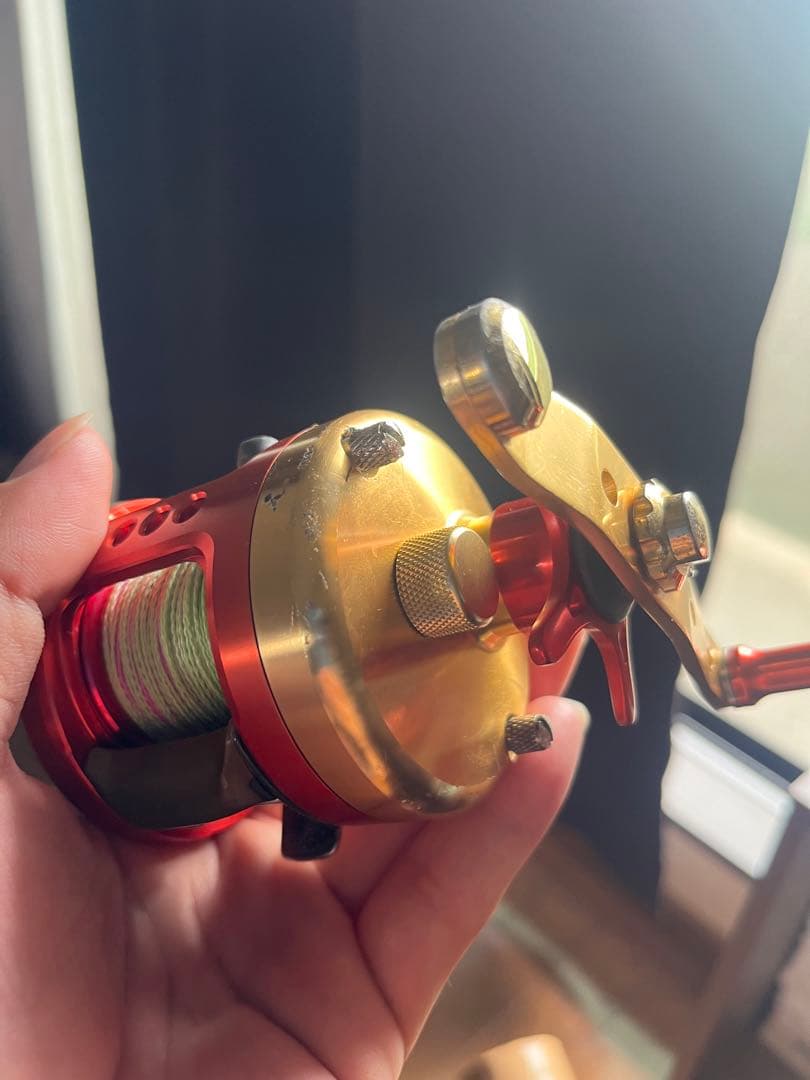 okuma titanic 300とレッド アイシス300の2個セット