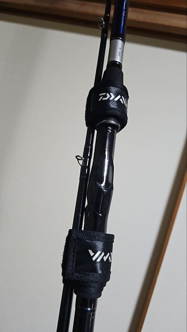 実釣3回超美品！！ダイワ H-240 メタリア スミイカ 240 シャクリアオリ