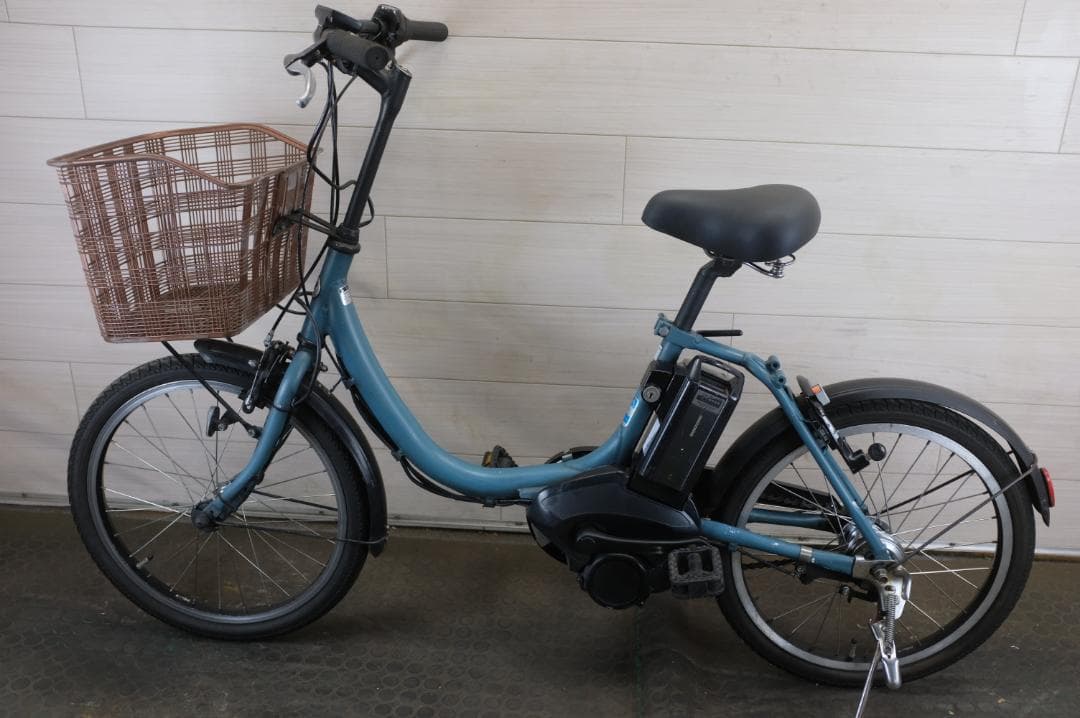 電動自転車BS アシスタ　UNI　20インチ　3段　8.7Ah充電器あり