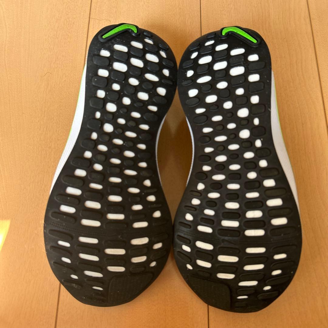Nike インフィニティラン 4 25cm
