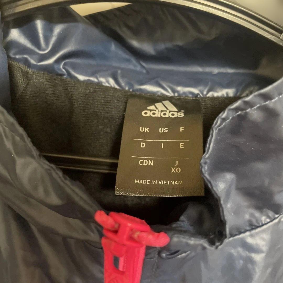 adidas ウインドブレーカー　上下　XO