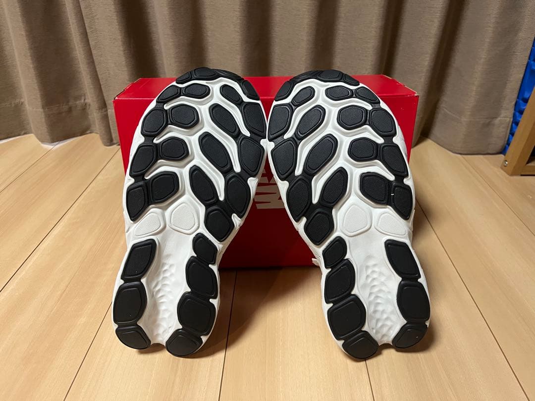 スパイク・シューズ New Balance Fresh Foam X More V4 27.5cm