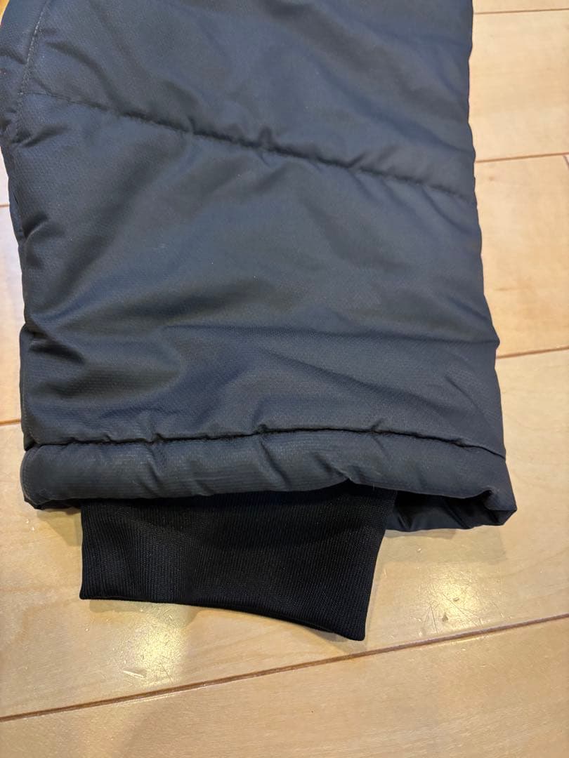 ATHLETA ベンチコート 黒 フード付き