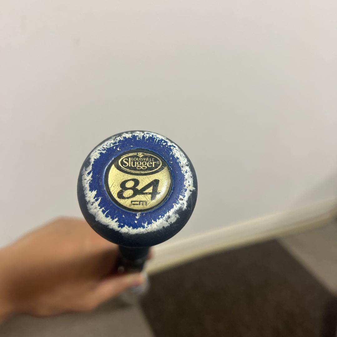 軟球用バット　ニュートロン