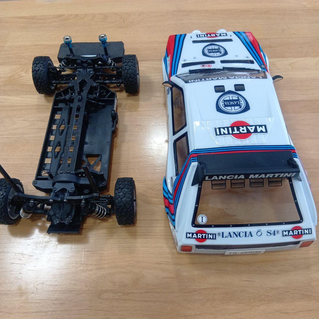 １／１０　ランチャデルタS4　ラジコンカーボディ（シャーシおまけ）