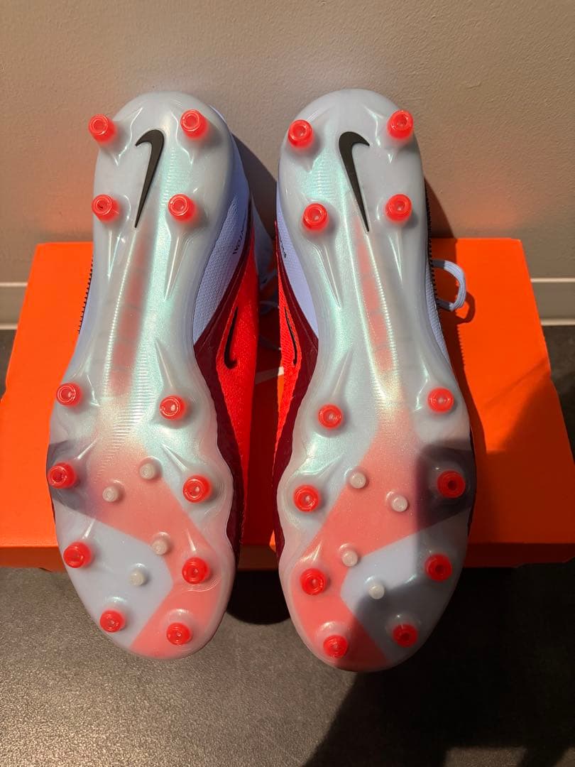 NIKE ファントム　28 AG