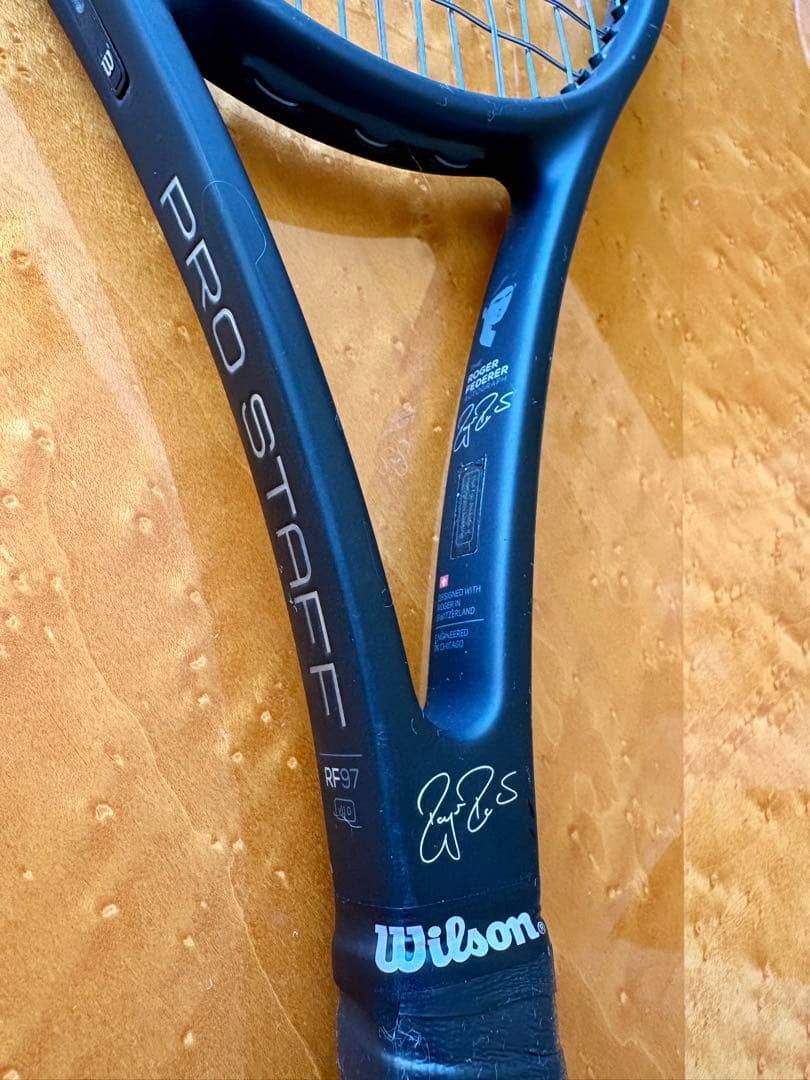 美品 Wilson RF97 Autograph v11 G2 フェデラーモデル