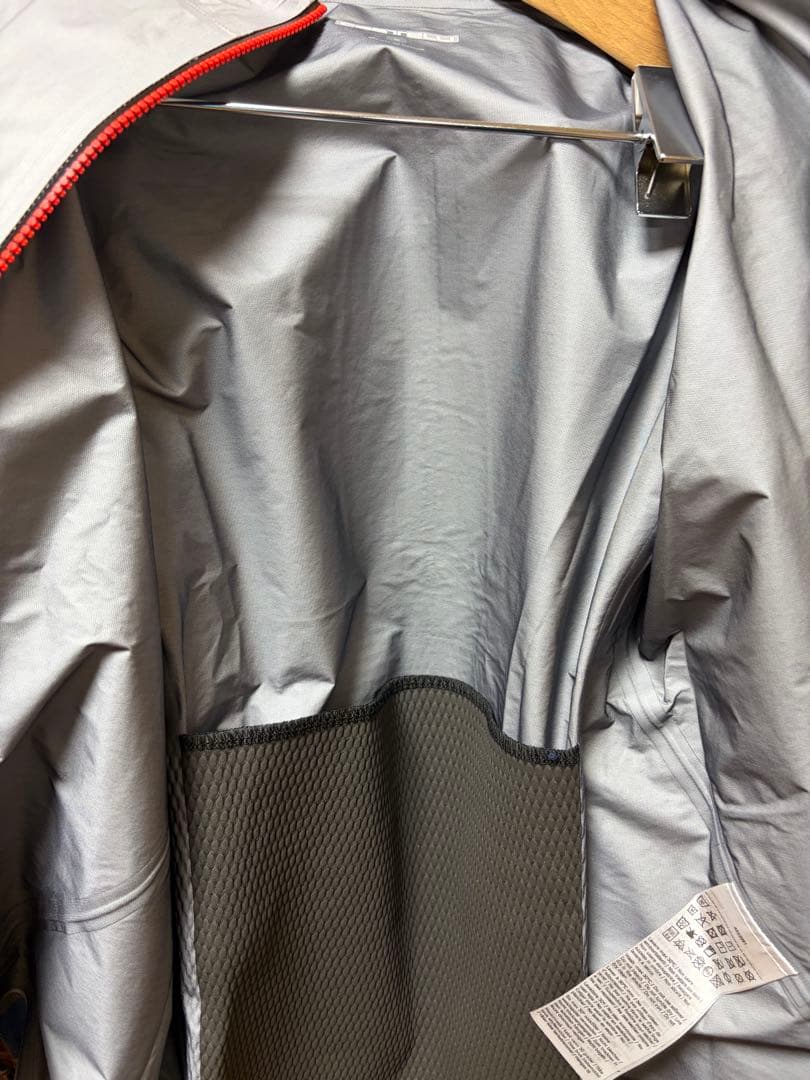 カステリTEMPESTA LITE W JACKET レディースS