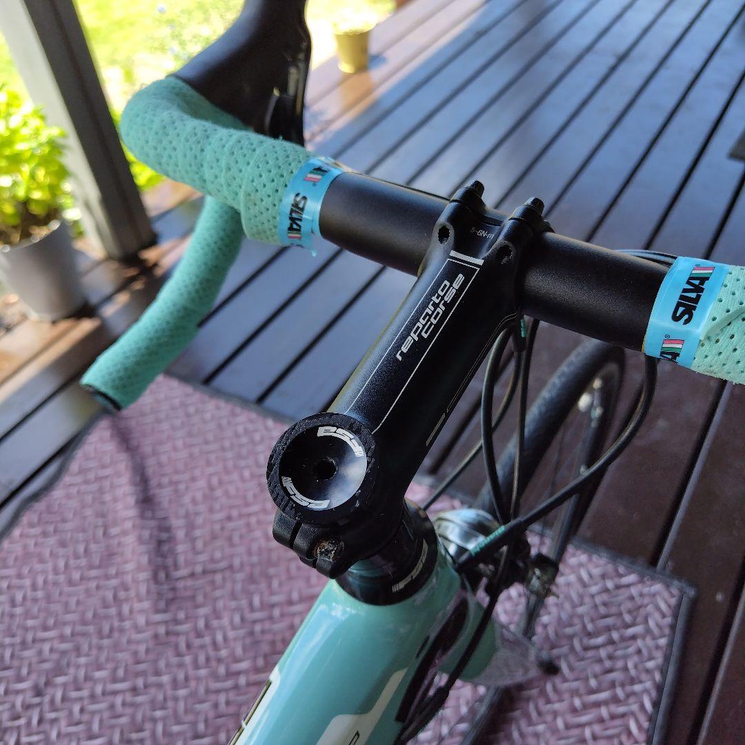 Bianchi ロードバイク sempre カーボン　55　美品屋外使用なし