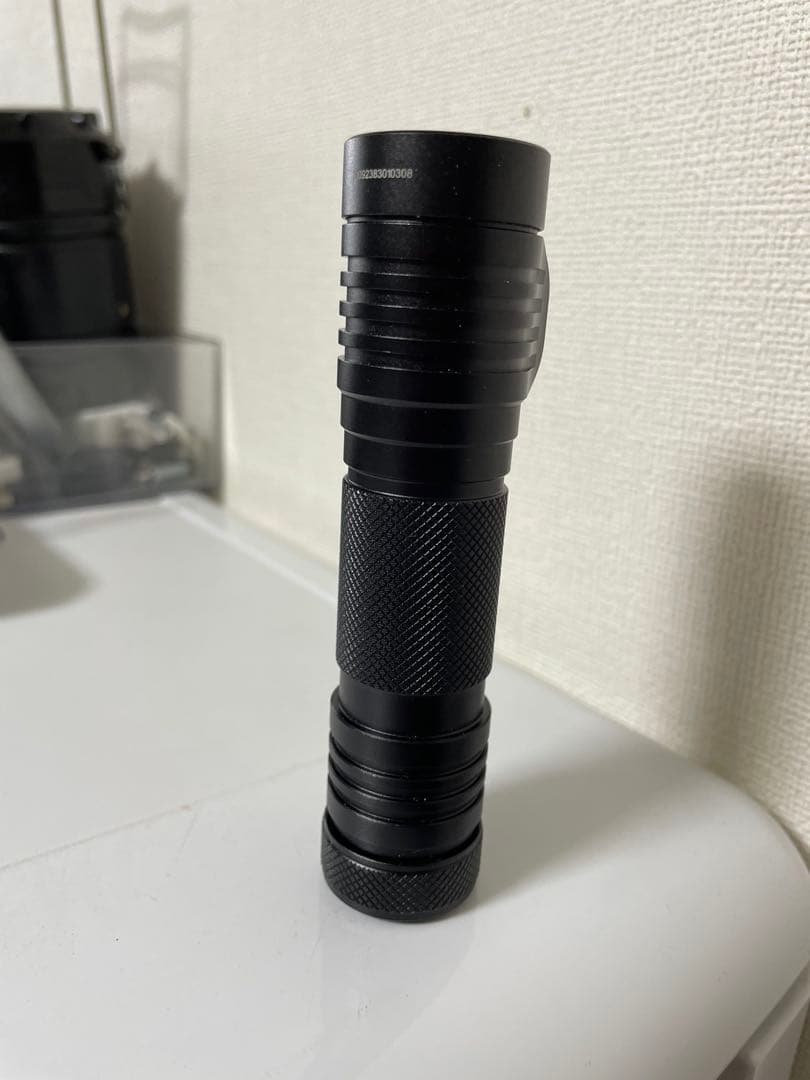 ■ NITECORE(ナイトコア)E4K 4×CREE XP-L2 4400lm